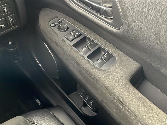 �f�ډӏ��ȊO�ɂ���]�̎ʐ^���������܂�����A���C�y�ɂ��₢���킹�������I���[����X���ł����肳���Ă��������܂��B