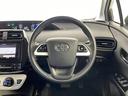 プリウス Ｓ　禁煙車　社外ナビ　ＣＤ　ＤＶＤ　ＦＭ　ＡＭ　バックカメラ　スマートキー　プッシュスタート　ＬＥＤヘッドライト　ＥＴＣ　ドライブレコーダー（8枚目）