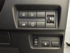 �¿��������ݾ��դ����ʢ���ʬ�ݾڡ��񻺼֤�Ǽ�ָ壳���͢���֤�Ǽ�ָ壱������ݾڴ��֤Ȥʤ�ޤ��ˡ�����¾Ĺ���ݾڡ�ͭ���ˤ⤴�Ѱդ��Ƥ���ޤ�����Ĺ���ݾڤ����ӤǤ����ξ�ˤϾ�郎�������ޤ��� 6