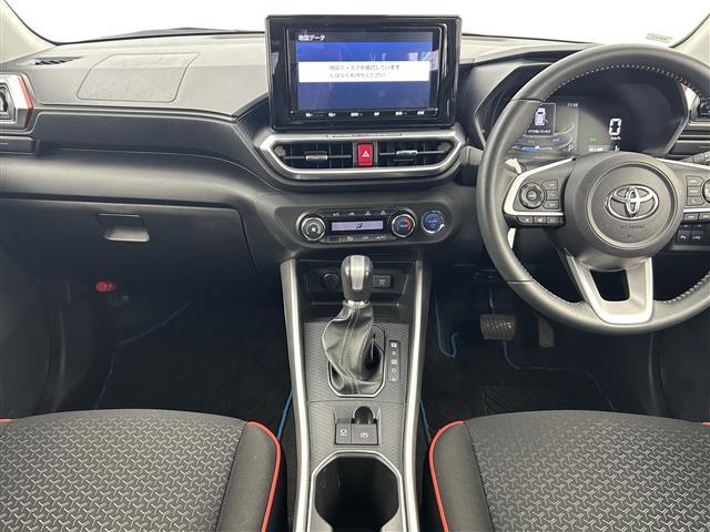ライズ Ｚ　禁煙　９型ナビ　Ｂｌｕｅｔｏｏｔｈ　フルセグＴＶ　全方位カメラ　衝突軽減　レーダークルーズコントロール　ＬＥＤライト　　シートヒーター　パーキングスイッチ　ブレーキホールド　プッシュスタート　ＥＴＣ（2枚目）