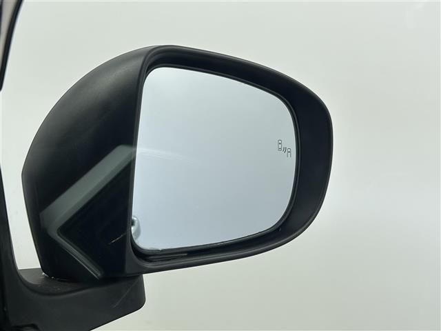 ライズ Ｚ　禁煙　９型ナビ　Ｂｌｕｅｔｏｏｔｈ　フルセグＴＶ　全方位カメラ　衝突軽減　レーダークルーズコントロール　ＬＥＤライト　　シートヒーター　パーキングスイッチ　ブレーキホールド　プッシュスタート　ＥＴＣ（6枚目）