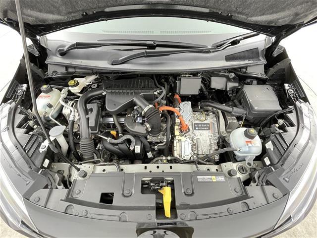 オーラ Ｇ　レザーエディション　禁煙　セーフティアシスト　純正９インチナビ　アラウンドビューモニター　ＬＥＤオートライト　純正フロアマット　シートヒーター　レザーシート　純正１７インチアルミホイール　ＵＳＢ　ＬＥＤ　スマートキー（42枚目）