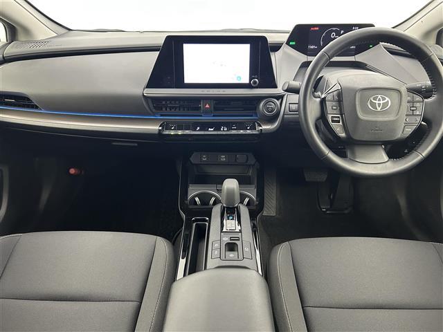 プリウス Ｇ　禁煙　純正１９インチＡＷ　純正ディスプレイオーディオ　アラウンドビューモニター　レーダークルーズコントロール　ＬＥＤ　ＥＴＣ２．０　ＵＳＢポート　シートヒーター　プッシュスタート　スマートキー（2枚目）