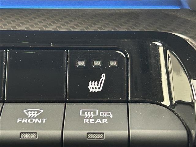 プリウス Ｇ　禁煙　純正１９インチＡＷ　純正ディスプレイオーディオ　アラウンドビューモニター　レーダークルーズコントロール　ＬＥＤ　ＥＴＣ２．０　ＵＳＢポート　シートヒーター　プッシュスタート　スマートキー（8枚目）