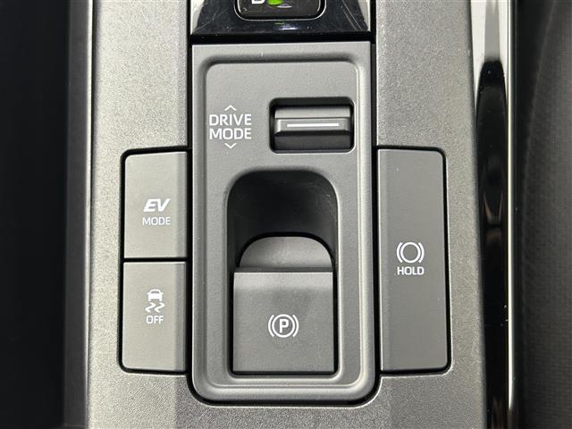 プリウス Ｇ　禁煙　純正１９インチＡＷ　純正ディスプレイオーディオ　アラウンドビューモニター　レーダークルーズコントロール　ＬＥＤ　ＥＴＣ２．０　ＵＳＢポート　シートヒーター　プッシュスタート　スマートキー（18枚目）