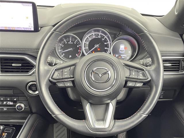 ＣＸ－８ ２５Ｓ　ブラックトーンエディション　禁煙　１０型ナビ　Ｂｌｕｅｔｏｏｔｈ　フルセグ　全方位カメラ　ハーフレザーシート　前席パワーシート　前席シートヒーター　パーキングスイッチ　ブレーキホールド　スマートキー　ＬＥＤオートライト　ＥＴＣ（15枚目）