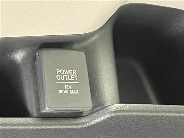 フリード+ G・ホンダセンシング 禁煙車 両側パワースライド ビルトインETC バックカメラ スマートキー&プッシュスタート 革巻きステアリングステアリングスイッチ 純正15インチアルミホイール LEDヘッドライト(11枚目)