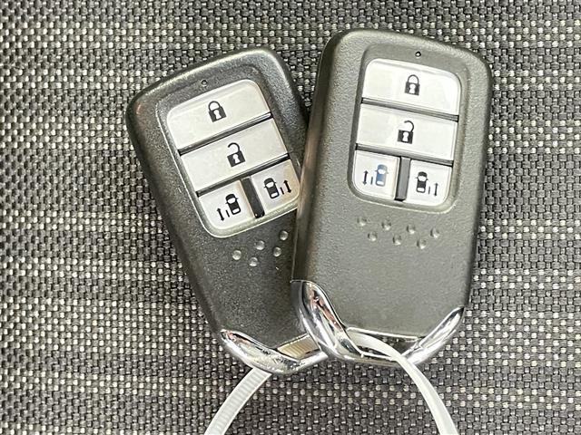 フリード+ G・ホンダセンシング 禁煙車 両側パワースライド ビルトインETC バックカメラ スマートキー&プッシュスタート 革巻きステアリングステアリングスイッチ 純正15インチアルミホイール LEDヘッドライト(24枚目)