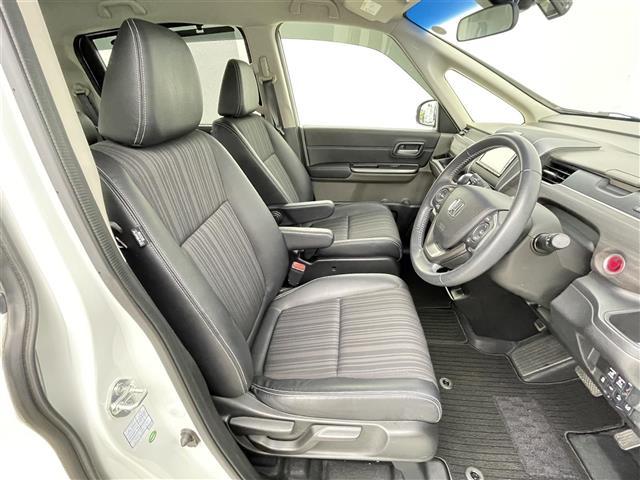 フリード+ G・ホンダセンシング 禁煙車 両側パワースライド ビルトインETC バックカメラ スマートキー&プッシュスタート 革巻きステアリングステアリングスイッチ 純正15インチアルミホイール LEDヘッドライト(28枚目)