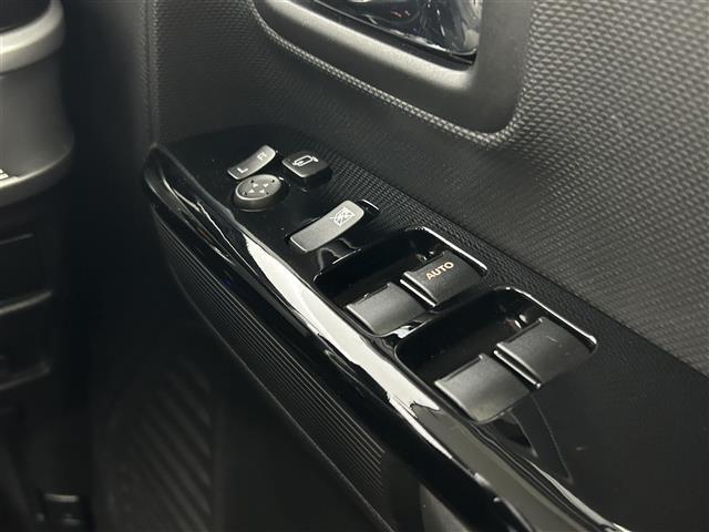 スペーシアカスタム ハイブリッドGS 禁煙車 社外ナビ フルセグTV Bluetooth デュアルカメラブレーキサポート バックカメラ 左側パワースライドドア コーナーセンサー オートクルーズコントロール スマートキー シートヒーター(18枚目)