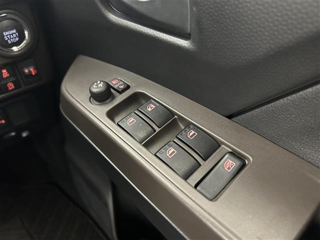 ルーミー X 禁煙車 トヨタセーフティセンス 片側電動ドア 純正ナビ ワンセグTV CD Bluetooth バックカメラ クリアランスソナー ヘッドライトレベライザー スマートキー スペアキー プッシュスタート(19枚目)