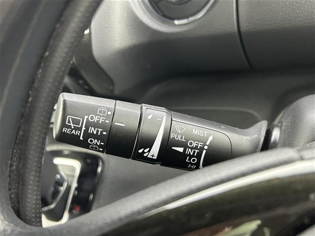 N-BOXカスタム G・Lホンダセンシング 禁煙車 ナビ Bluetooth フルセグTV オートクルーズコントロール 左側パワースライドドア ビルトインETC LEDヘッドライト オートライト オートハイビーム シートヒーター スマートキー(9枚目)