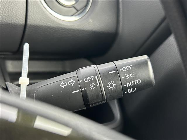 N-BOXカスタム G・Lホンダセンシング 禁煙車 ナビ Bluetooth フルセグTV オートクルーズコントロール 左側パワースライドドア ビルトインETC LEDヘッドライト オートライト オートハイビーム シートヒーター スマートキー(10枚目)