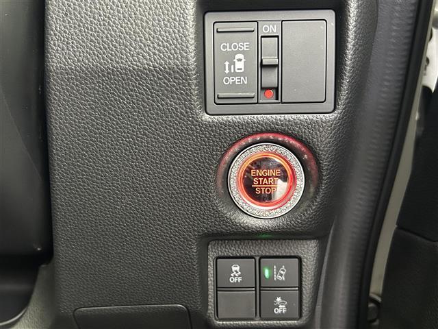 N-BOXカスタム G・Lホンダセンシング 禁煙車 ナビ Bluetooth フルセグTV オートクルーズコントロール 左側パワースライドドア ビルトインETC LEDヘッドライト オートライト オートハイビーム シートヒーター スマートキー(11枚目)