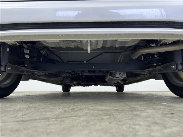 N-BOXカスタム G・Lホンダセンシング 禁煙車 ナビ Bluetooth フルセグTV オートクルーズコントロール 左側パワースライドドア ビルトインETC LEDヘッドライト オートライト オートハイビーム シートヒーター スマートキー(43枚目)