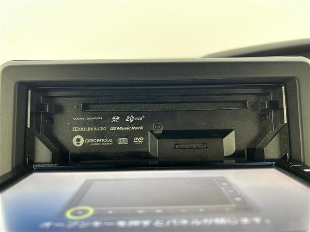 N-BOXカスタム G・Lターボホンダセンシング 禁煙車 純正メモリナビ フルセグTV 両側パワースライドドア バックカメラ ビルトインETC パドルシフト プッシュスタート&スマートキー 革巻きステアリング ステアリングスイッチ スマートキー(6枚目)
