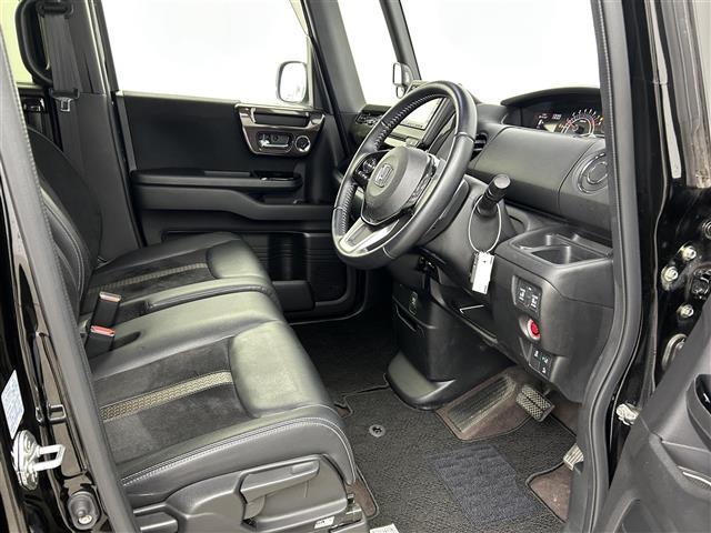 N-BOXカスタム G・Lターボホンダセンシング 禁煙車 純正メモリナビ フルセグTV 両側パワースライドドア バックカメラ ビルトインETC パドルシフト プッシュスタート&スマートキー 革巻きステアリング ステアリングスイッチ スマートキー(22枚目)
