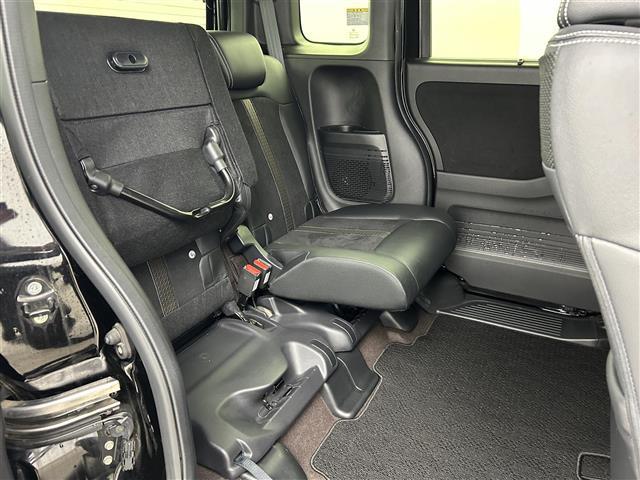 N-BOXカスタム G・Lターボホンダセンシング 禁煙車 純正メモリナビ フルセグTV 両側パワースライドドア バックカメラ ビルトインETC パドルシフト プッシュスタート&スマートキー 革巻きステアリング ステアリングスイッチ スマートキー(28枚目)