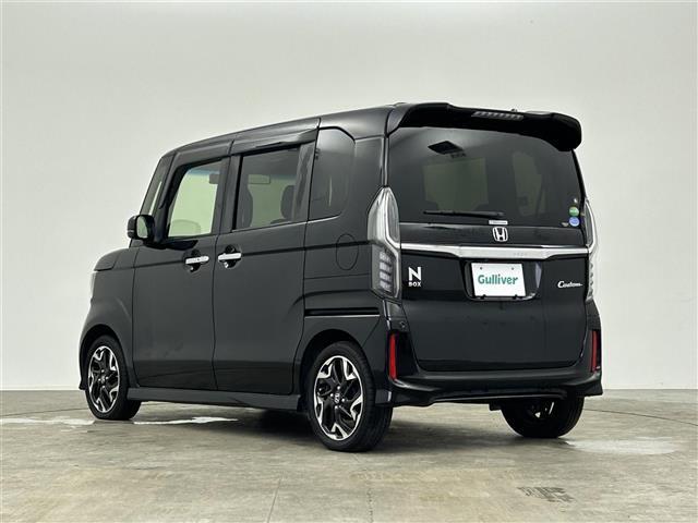 N-BOXカスタム G・Lターボホンダセンシング 禁煙車 純正メモリナビ フルセグTV 両側パワースライドドア バックカメラ ビルトインETC パドルシフト プッシュスタート&スマートキー 革巻きステアリング ステアリングスイッチ スマートキー(38枚目)