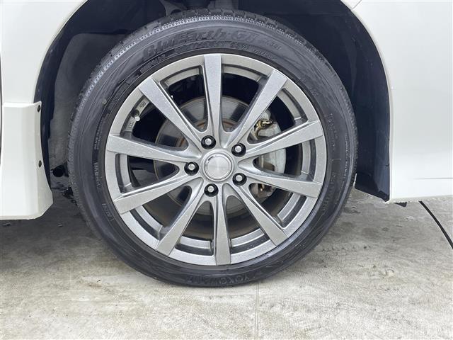 セレナ e-パワー ハイウェイスターV 禁煙車 エマージェンシーブレーキ レーンキープアシスト プロパイロット ブラインドスポットモニター 純正10型メモリビ 両側パワースライドドア アラウンドビューモニター ETC 電子パーキング(32枚目)