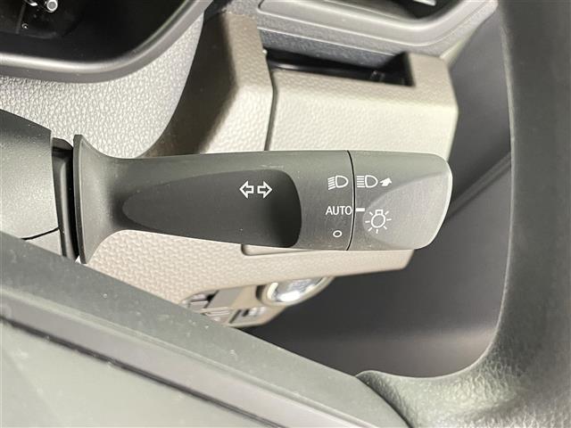 ルーミー X 禁煙車 トヨタセーフティセンス 純正メモリナビ Bluetooth CD DVD USB フルセグTV バックカメラ DNシートヒーター 片側電動ドア クリアランスソナー オートライト スマートキー(17枚目)