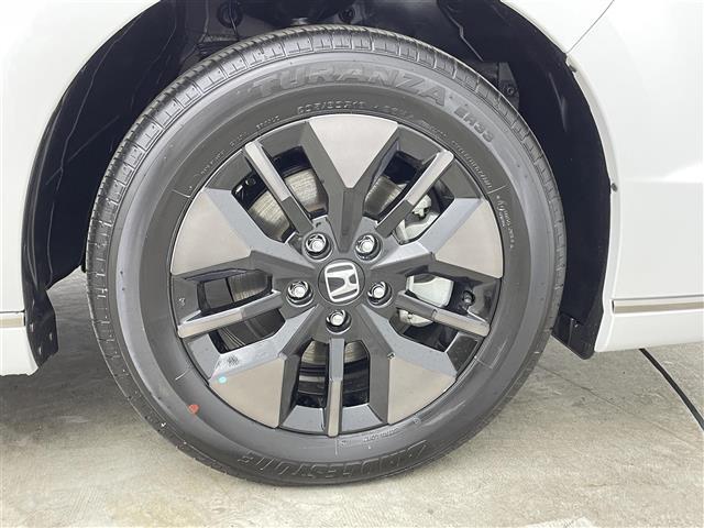 ステップワゴン ｅ：ＨＥＶスパーダ　純正１１．４インチメモリーナビ　バックカメラ　両側パワースライドドア　ＬＥＤヘッドライト　コーナーセンサー　ホンダセンシング　純正１６インチアルミホイール　電子パーキング　オートホールド　スマートキー（33枚目）