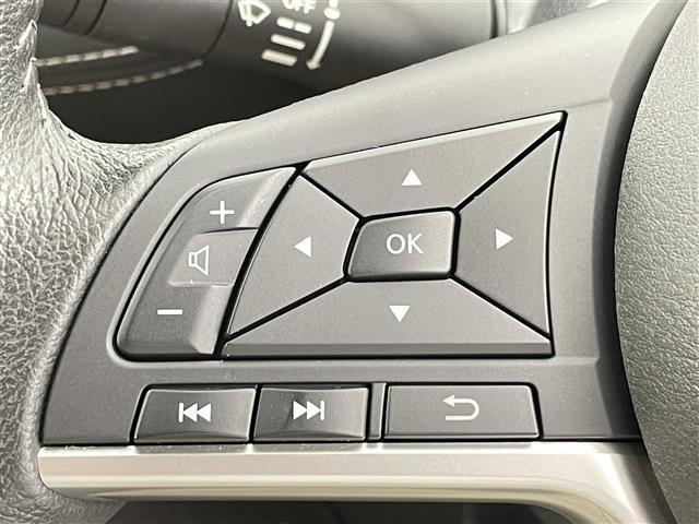 セレナ ハイウェイスター 禁煙車 純正9インチメモリナビ 純正フリップダウンモニター 両側パワースライドドア アラウンドビューモニター エマージェンシーブレーキ レーンキープアシスト プロパイロット コーナーセンサー(16枚目)