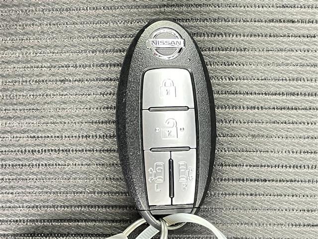 セレナ ハイウェイスター 禁煙車 純正9インチメモリナビ 純正フリップダウンモニター 両側パワースライドドア アラウンドビューモニター エマージェンシーブレーキ レーンキープアシスト プロパイロット コーナーセンサー(20枚目)