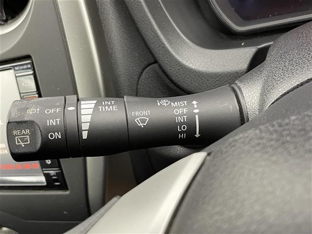 ノート X 禁煙 純正7型メモリーナビ ETC 衝突軽減ブレーキ 電動格納サイドミラー ハロゲンライト スペアタイヤ ISOFIX シートリフター ウィンカーミラー レーンアシスト ドアバイザー スマートキー(11枚目)