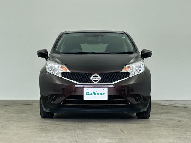 ノート X 禁煙 純正7型メモリーナビ ETC 衝突軽減ブレーキ 電動格納サイドミラー ハロゲンライト スペアタイヤ ISOFIX シートリフター ウィンカーミラー レーンアシスト ドアバイザー スマートキー(35枚目)