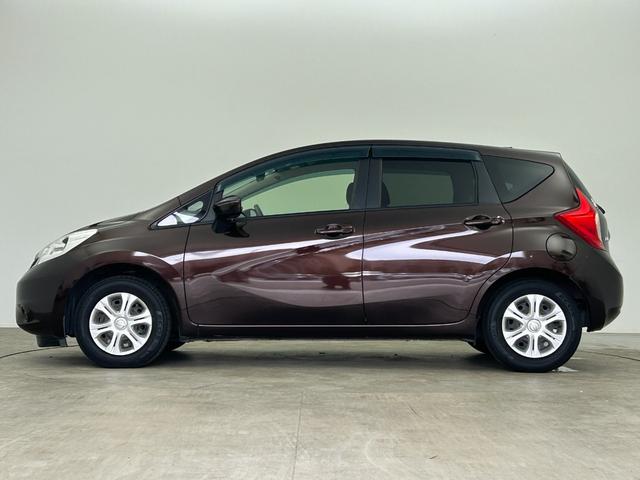 ノート X 禁煙 純正7型メモリーナビ ETC 衝突軽減ブレーキ 電動格納サイドミラー ハロゲンライト スペアタイヤ ISOFIX シートリフター ウィンカーミラー レーンアシスト ドアバイザー スマートキー(37枚目)