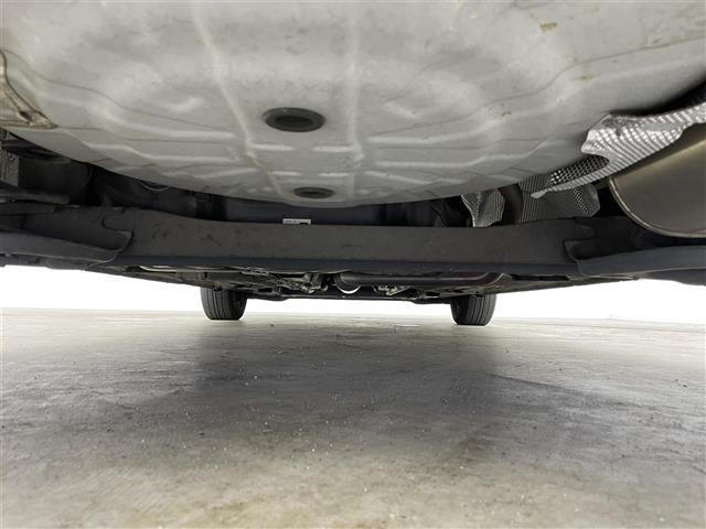 ノート X 禁煙 純正7型メモリーナビ ETC 衝突軽減ブレーキ 電動格納サイドミラー ハロゲンライト スペアタイヤ ISOFIX シートリフター ウィンカーミラー レーンアシスト ドアバイザー スマートキー(43枚目)