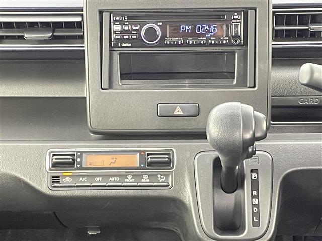 ワゴンＲ ハイブリッドＦＸ　リミテッド　禁煙車　コーナーセンサー　デュアルセンサーブレーキシステム　Ｃｌａｒｉｏｎ製ＣＤオーディオ　ヘットアップディスプレイ　前席シートヒーター　オートハイビーム　スマートキー　純正１４インチＡＷ（13枚目）