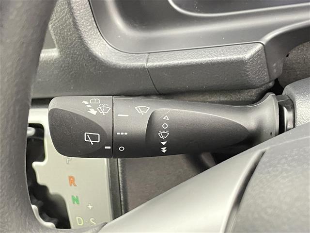 ハイエースバン ロングDX 禁煙車 プリクラッシュセーフティ レーンキープアシスト オートハイビーム 純正メモリナビ フルセグTV アラウンドビューモニター ビルトETC リモコンキー ステアリングスイッチ 電動格納ミラー(16枚目)