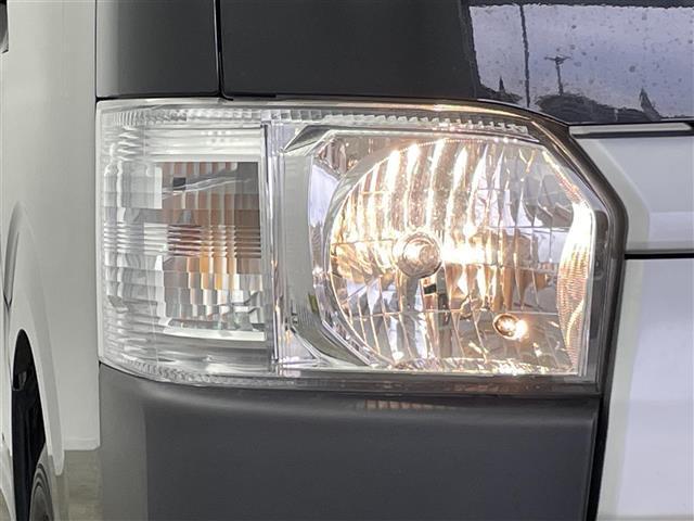 ハイエースバン ロングDX 禁煙車 プリクラッシュセーフティ レーンキープアシスト オートハイビーム 純正メモリナビ フルセグTV アラウンドビューモニター ビルトETC リモコンキー ステアリングスイッチ 電動格納ミラー(29枚目)