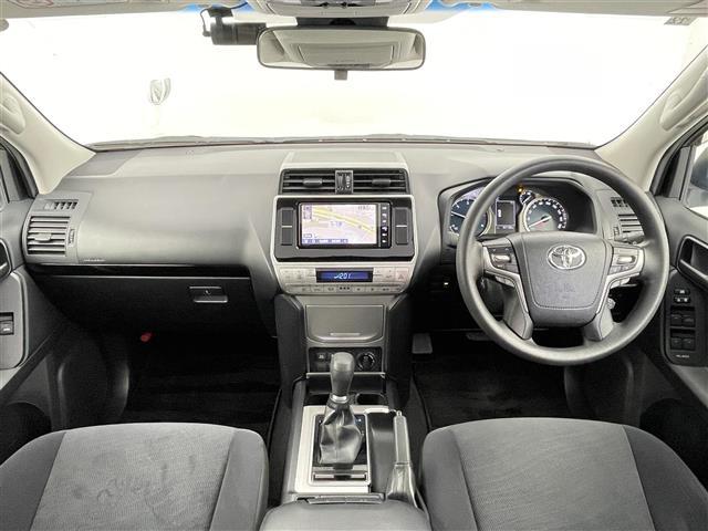 ランドクルーザープラド TX ワンオーナー 4WD Toyota Safety Sense サンルーフ 純正SDナビ CD DVD Bluetooth フルセグ バックカメラ 純正フロアマット 純正17インチAW LED(2枚目)
