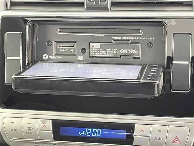ランドクルーザープラド TX ワンオーナー 4WD Toyota Safety Sense サンルーフ 純正SDナビ CD DVD Bluetooth フルセグ バックカメラ 純正フロアマット 純正17インチAW LED(6枚目)