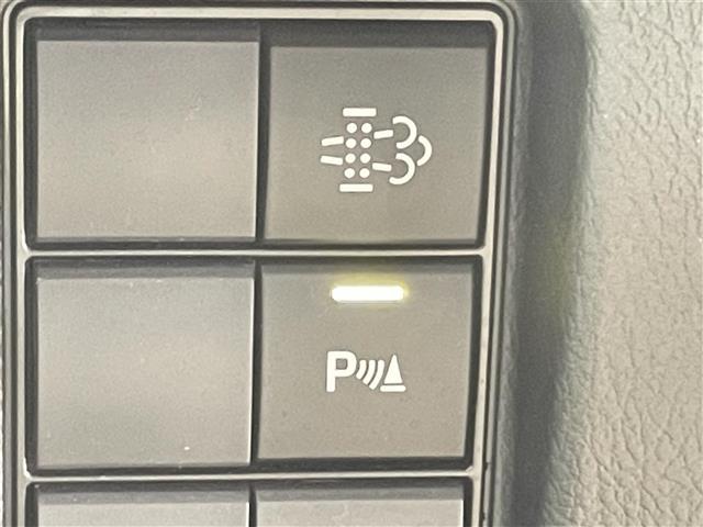 ランドクルーザープラド TX ワンオーナー 4WD Toyota Safety Sense サンルーフ 純正SDナビ CD DVD Bluetooth フルセグ バックカメラ 純正フロアマット 純正17インチAW LED(13枚目)