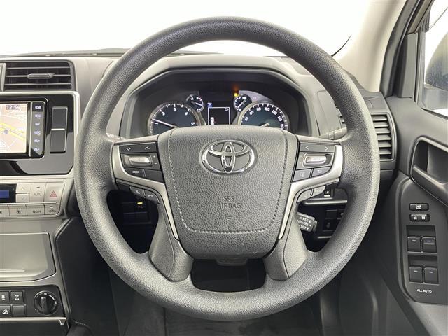 ランドクルーザープラド TX ワンオーナー 4WD Toyota Safety Sense サンルーフ 純正SDナビ CD DVD Bluetooth フルセグ バックカメラ 純正フロアマット 純正17インチAW LED(16枚目)