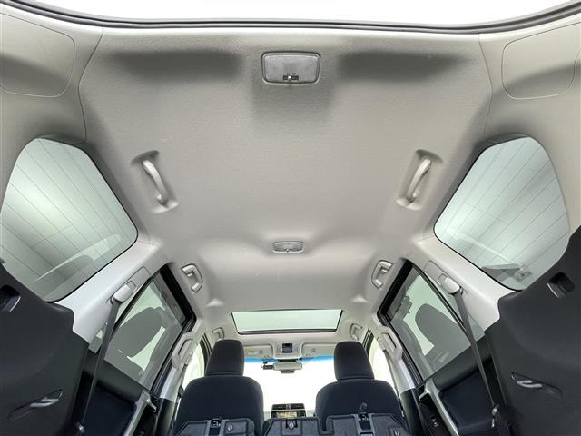 ランドクルーザープラド TX ワンオーナー 4WD Toyota Safety Sense サンルーフ 純正SDナビ CD DVD Bluetooth フルセグ バックカメラ 純正フロアマット 純正17インチAW LED(30枚目)