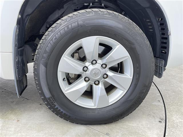 ランドクルーザープラド TX ワンオーナー 4WD Toyota Safety Sense サンルーフ 純正SDナビ CD DVD Bluetooth フルセグ バックカメラ 純正フロアマット 純正17インチAW LED(33枚目)