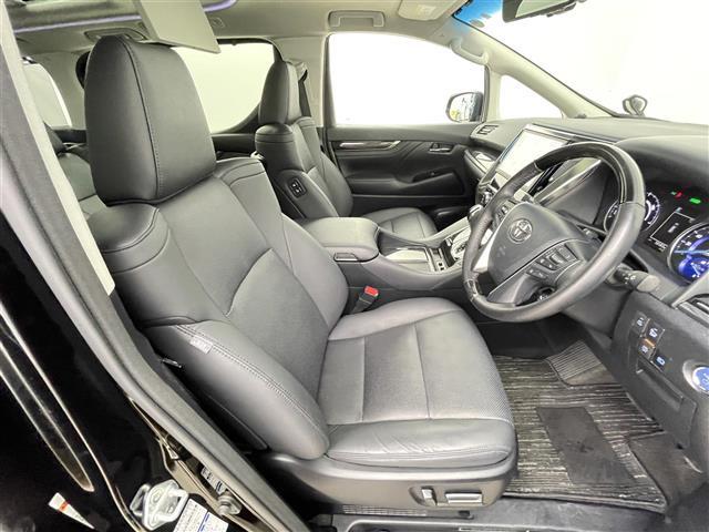 アルファードハイブリッド SR 禁煙 サンルーフ 純正10型ナビTV 後席モニター バックカメラ セーフティセンス 両側パワースライドドア パワーバックドア シートヒーター シートエアコン パワーシート レーダークルーズ 衝突軽減(26枚目)