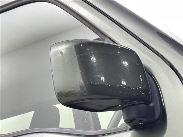 エブリイ ジョインターボ スズキセーフティサポート 衝突軽減ブレーキ レーンキープアシスト ふらつき警報 誤発進抑制機能 コーナーセンサー 純正オーディオ オートライト ヘッドライトレベライザー リモコンキー 純正ゴムマット(31枚目)