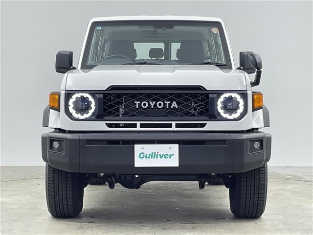 ランドクルーザー70 AX 登録済未使用車 禁煙 バックカメラ クルーズコントロール オートマチックハイビーム ヘッドライトレベライザー USB-C 自動防眩ルームミラー 電動デフロック LEDヘッドライト ダウンヒルアシスト(32枚目)