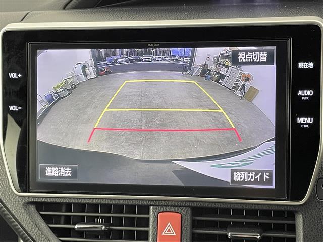 ノア ハイブリッドSi ダブルバイビー 禁煙車 両側電動ドア トヨタセーフティセンス 純正10インチメモリナビ フルセグTV バックカメラ ビルトインETC 革巻きステアリング DNシートヒーター ハーフレザーシート クルーズコントロール(3枚目)