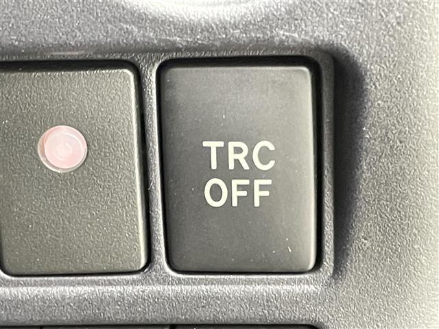 ノア ハイブリッドSi ダブルバイビー 禁煙車 両側電動ドア トヨタセーフティセンス 純正10インチメモリナビ フルセグTV バックカメラ ビルトインETC 革巻きステアリング DNシートヒーター ハーフレザーシート クルーズコントロール(13枚目)