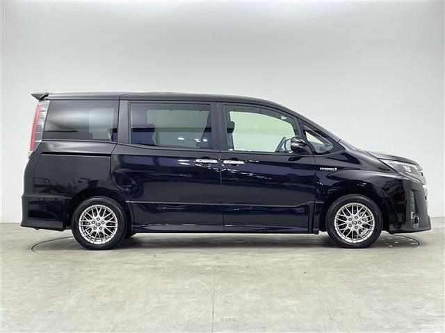 ノア ハイブリッドSi ダブルバイビー 禁煙車 両側電動ドア トヨタセーフティセンス 純正10インチメモリナビ フルセグTV バックカメラ ビルトインETC 革巻きステアリング DNシートヒーター ハーフレザーシート クルーズコントロール(36枚目)