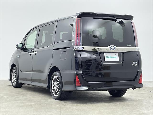 ノア ハイブリッドSi ダブルバイビー 禁煙車 両側電動ドア トヨタセーフティセンス 純正10インチメモリナビ フルセグTV バックカメラ ビルトインETC 革巻きステアリング DNシートヒーター ハーフレザーシート クルーズコントロール(38枚目)