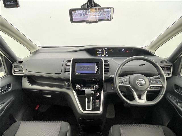 セレナ ハイウェイスター Vセレクション 禁煙車 エマージェンシーブレーキ プロパイロット レーンキープアシスト コーナーセンサー 社外メモリナビ 両側パワースライドドア アラウンドビューモニター デジタルインナーミラー スマートキー(2枚目)
