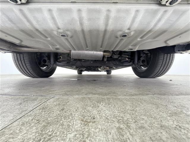 セレナ ハイウェイスター Vセレクション 禁煙車 エマージェンシーブレーキ プロパイロット レーンキープアシスト コーナーセンサー 社外メモリナビ 両側パワースライドドア アラウンドビューモニター デジタルインナーミラー スマートキー(43枚目)